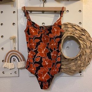 Acacia Marlow size L in mid pacific